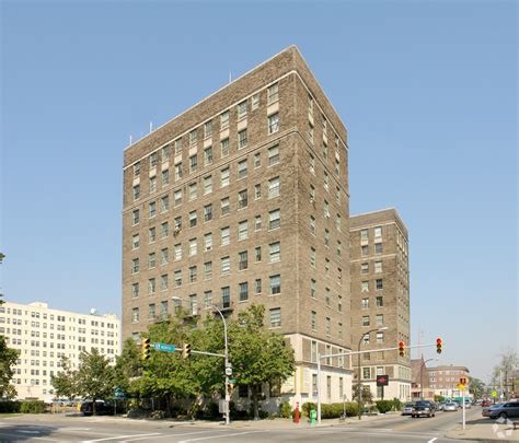 451 Elmwood Ave Buffalo, NY 14222. . Buffalo ny apartments for rent